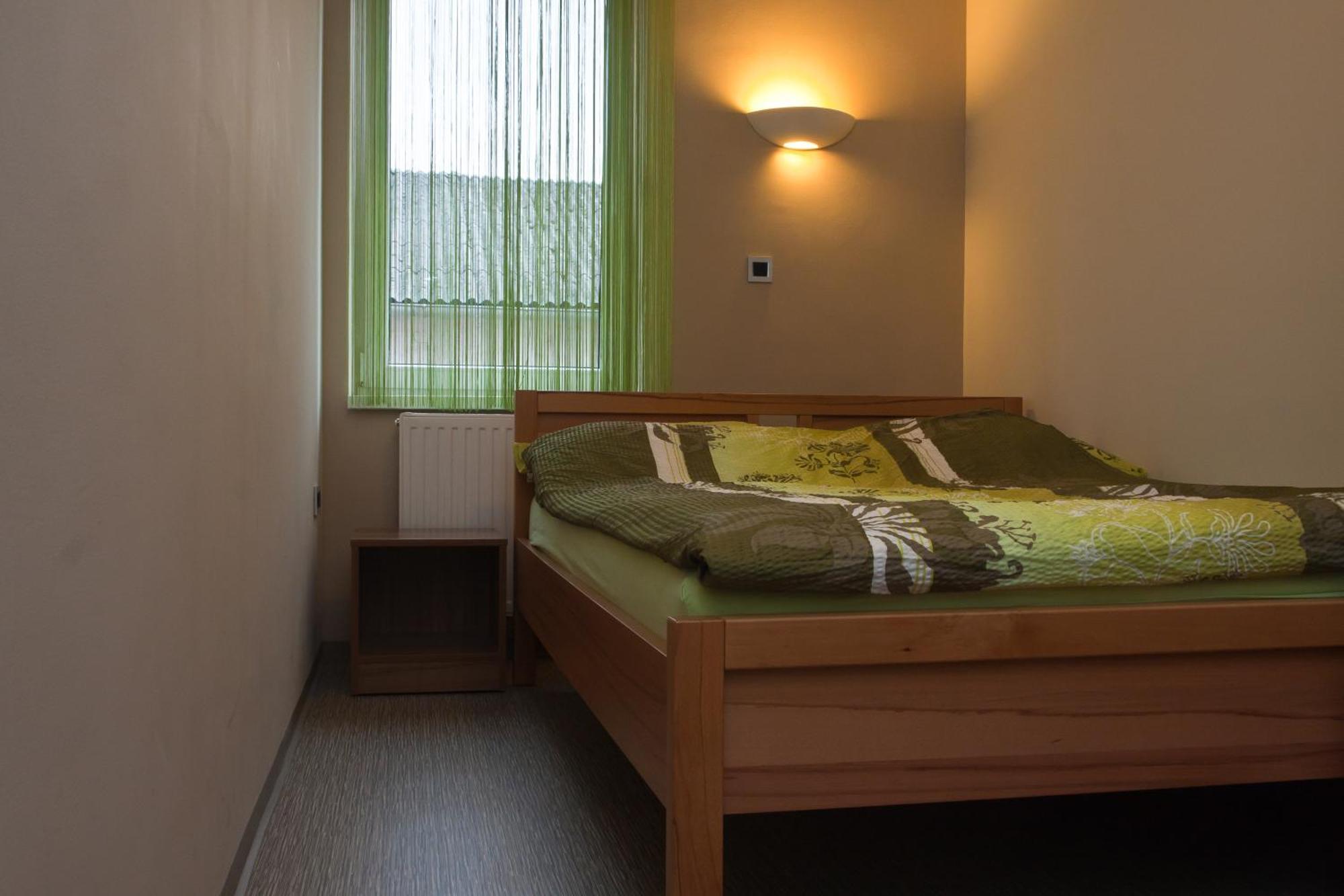 Hostel Plus Caffe Petrovče Extérieur photo