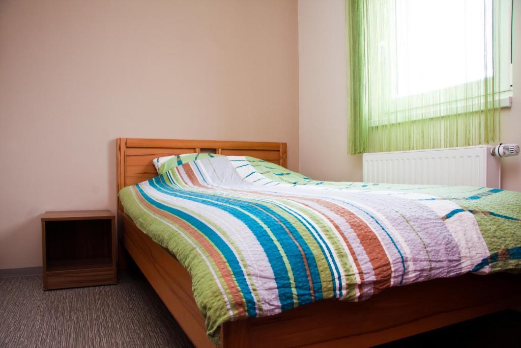 Hostel Plus Caffe Petrovče Chambre photo